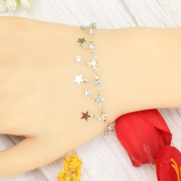 "Trendy Handmade Bracelet – A Thoughtful Gift for Girls & Women | UNVRC1314 - Picture 3 of 10